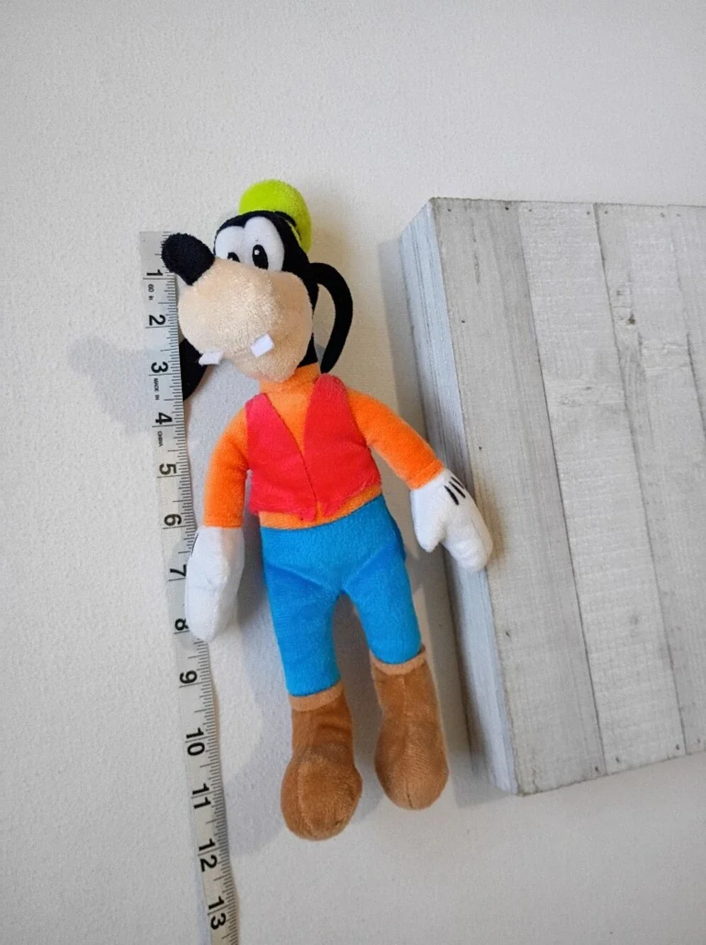 Disney Junior Goofy Plush 11